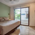 Oceanview Roof Pool I Fast Wifi I Smarttv Nr Beach